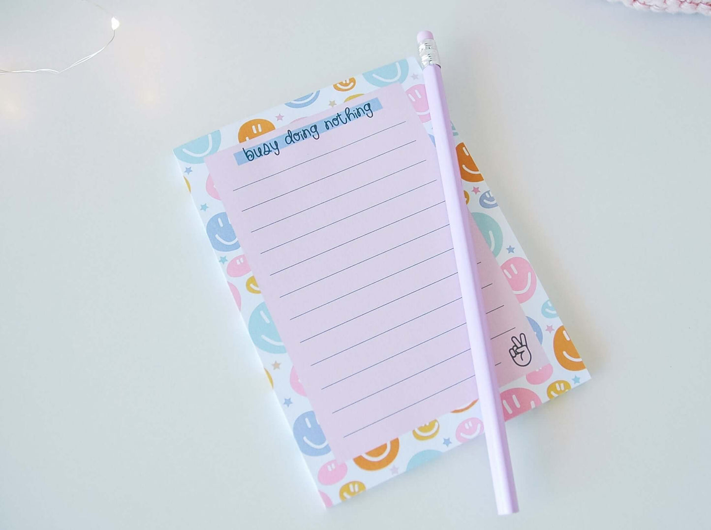 Bloco Notas Smiles "Busy doing nothing"