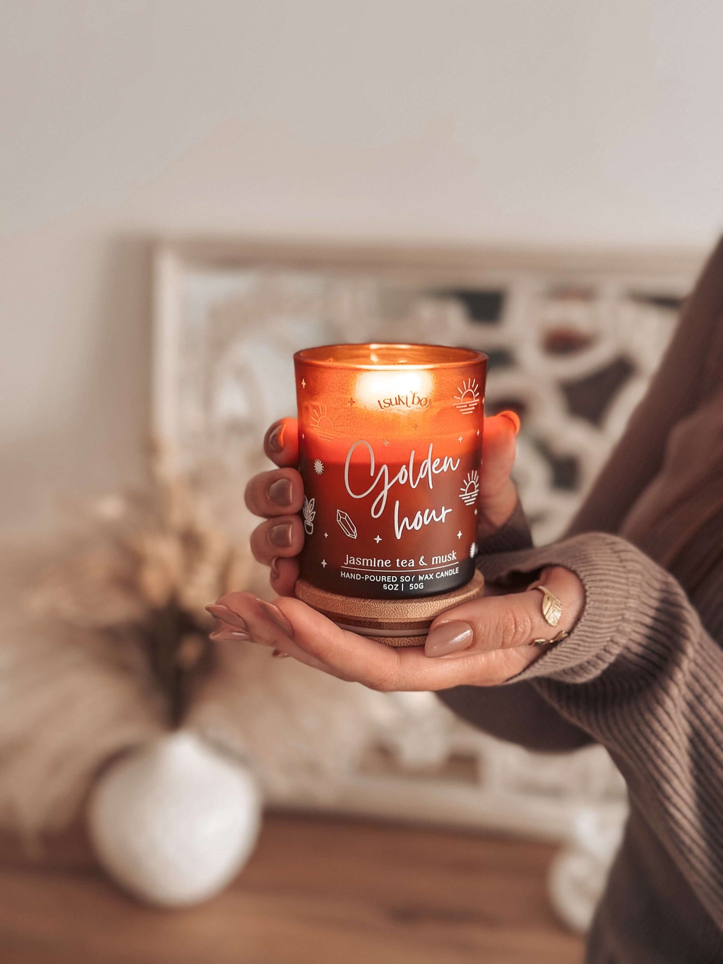 Vela Ritual Golden Hour | Tsuki Moments Collection